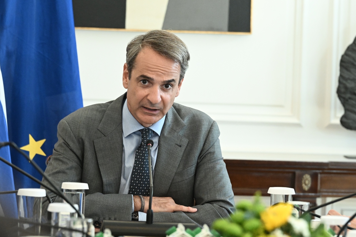 Στροφή της κυβέρνησης στις μεταρρυθμίσεις