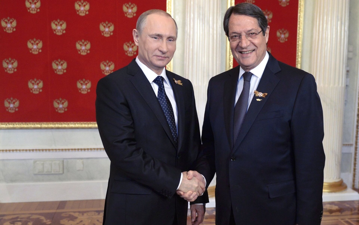 Κύπρος: Έρευνα για εμπλοκή Αναστασιάδη σε υπόθεση με Ρώσους ολιγάρχες