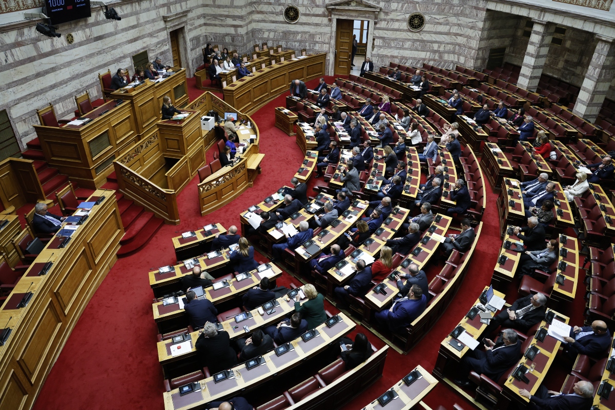 Τέμπη: Απορρίφθηκαν οι προτάσεις ΣΥΡΙΖΑ και ΠΑΣΟΚ για σύσταση προανακριτικής