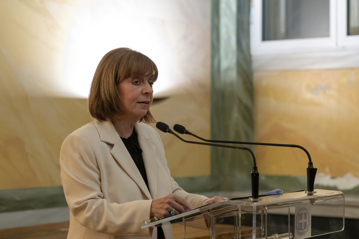 Σακελλαροπούλου: Θα δεχθεί μέλη οικογενειών Ισραηλινών ομήρων που κρατούνται από τη Χαμάς