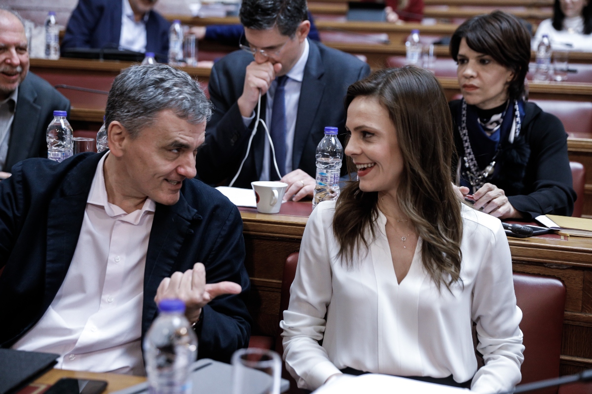 Η αριστερή αντιπολίτευση στον Κασσελάκη