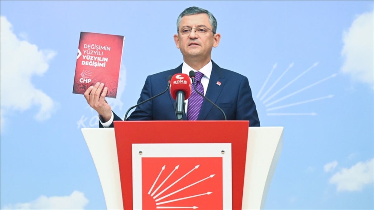 Τουρκία: Τέλος εποχής για Κιλιτσντάρογλου, νέος πρόεδρος στο CHP