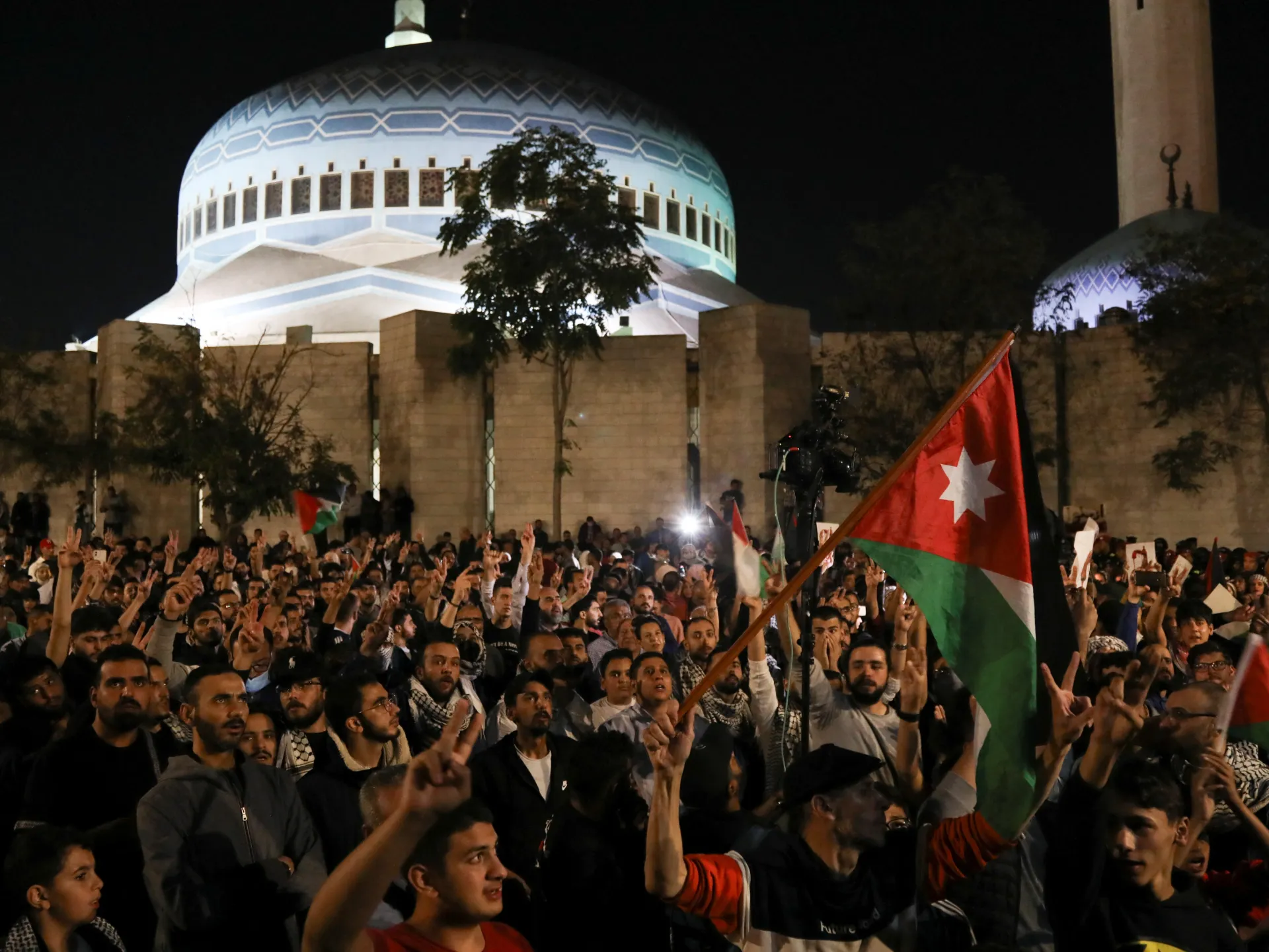 Με την άδεια του Ισραήλ η λήψη ιατροφαρμακευτικού υλικού από την Ιορδανία