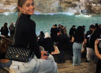 Πάουλα Μπαντόσα: Γιατί μετά τον Τσιτσιπά σταμάτησε τις σέξι φωτογραφήσεις