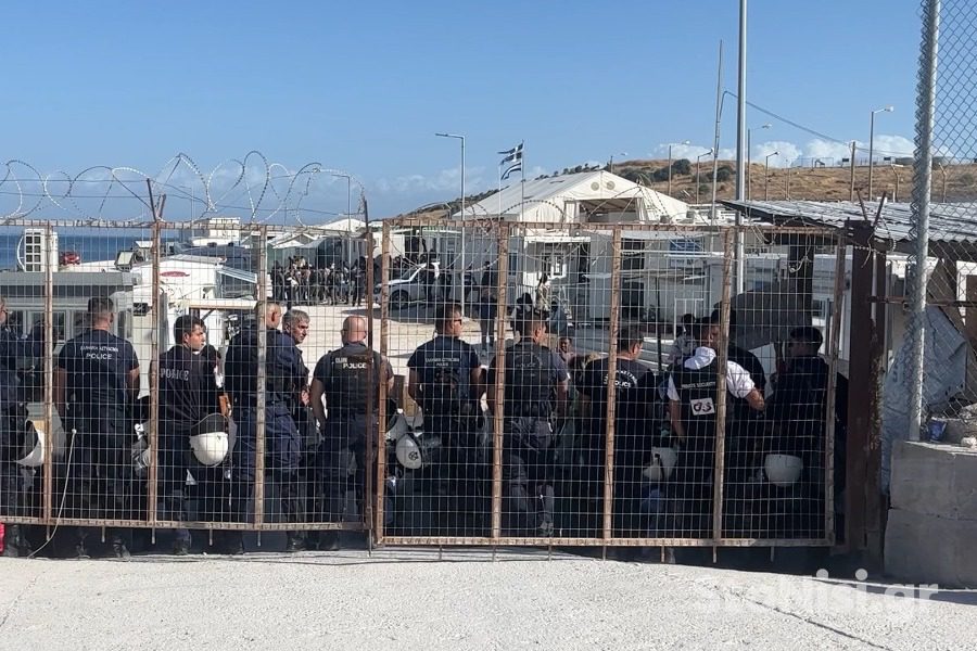 Λέσβος: Νέα διαμαρτυρία για τους Αφρικανούς μετανάστες του Καρά Τεπέ [vid]