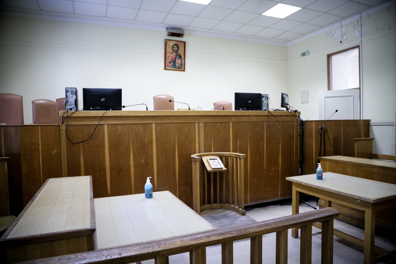Tι αλλάζει στη Δικαιοσύνη: Ποινικές δίκες «εξπρές», βαρύτερες ποινές για βιασμούς [vid]
