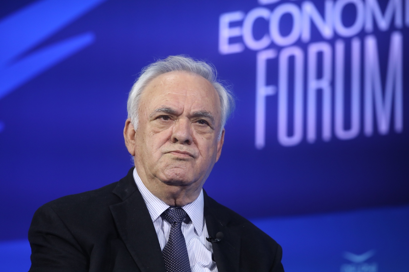 Δραγασάκης: Να μην προχωρήσουν οι διαγραφές και να μην αποχωρήσουν από τον ΣΥΡΙΖΑ όσοι το σκέφτονται