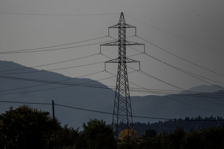 Ρευματοκλοπές: Αυστηρότερες κυρώσεις για τους παραβάτες [vid]