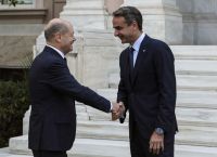 Τι να αναμένουμε από τη σημερινή συνάντηση Μητσοτάκη – Σολτς