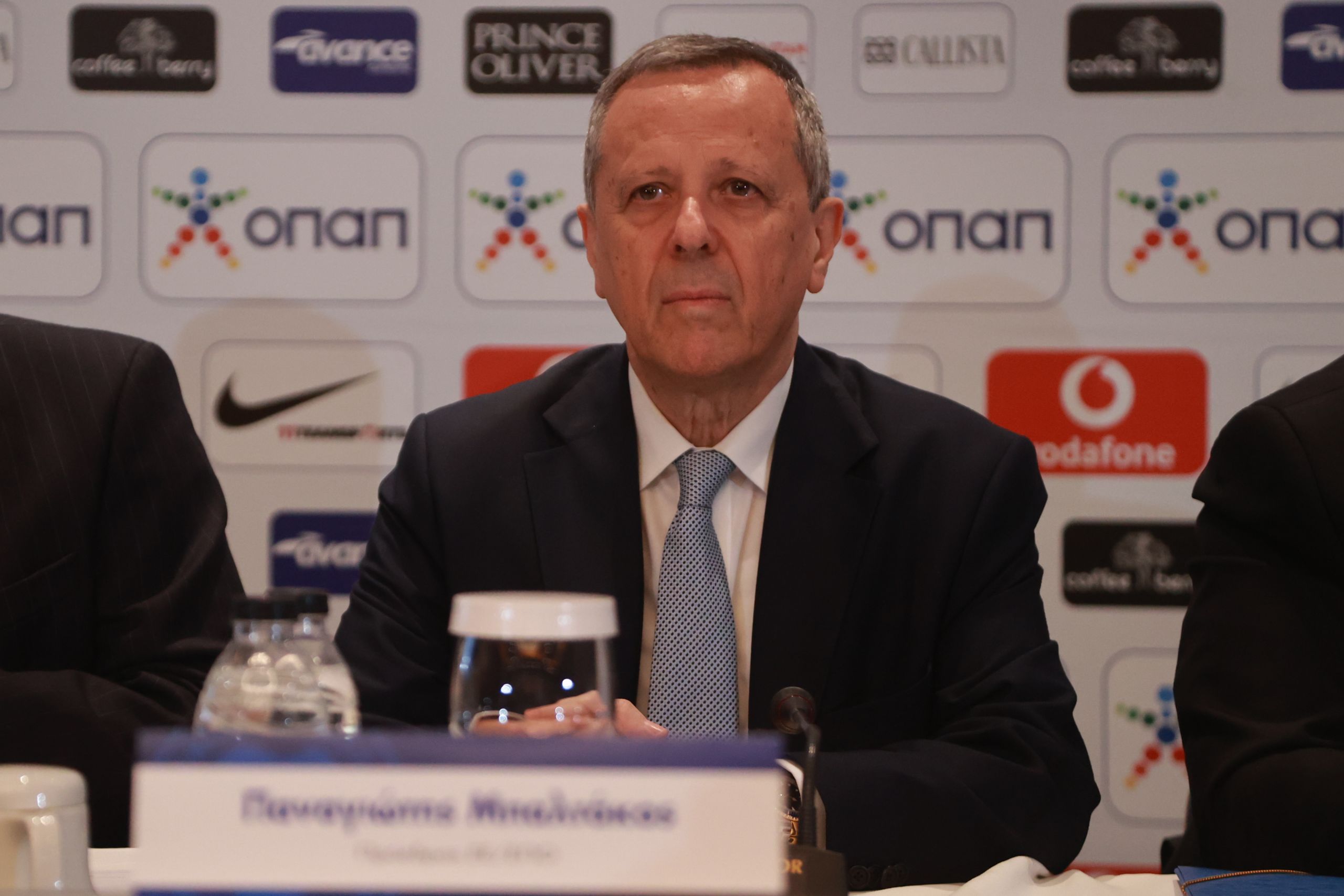 Μπαλτάκος: «θα ήταν ανέκδοτο να προκριθεί η Ελλάδα στο Euro και να μην είναι προπονητής ο Πογέτ»