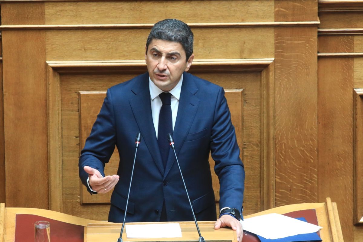 Αυγενάκης: Από την Παρασκευή οι αποζημιώσεις στους πληγέντες αγρότες της Θεσσαλίας