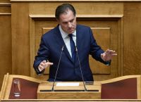 Άδωνις: Κάθε ηθοποιός θεωρείται αυτοαπασχολούμενος και δικαιούχος επιδόματος ανεργίας