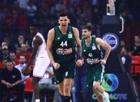 Ολυμπιακός – Παναθηναϊκός: Το γλέντι που έστησαν στα αποδυτήρια μετά τη νίκη τους