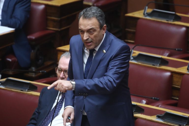 Στίγκας: Υπέγραφα ως υποψήφιος των Ελλήνων χωρίς να είμαι μέλος τους [vid]