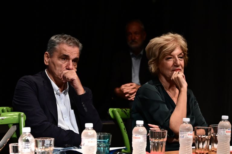 Τσακαλώτος: Άφησε ανοιχτό το ενδεχόμενο αποχώρησης από τον ΣΥΡΙΖΑ [vid]