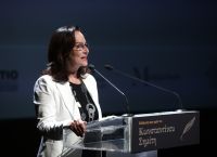 Άννα Διαμαντοπούλου: «Προσεχώς, τίτλοι τέλους» λέει για Κασσελάκη