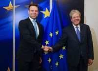 Κασσελάκης σε Τζεντιλόνι: Ο ΣΥΡΙΖΑ στηρίζει την αναθεώρηση του Συμφώνου Σταθερότητας