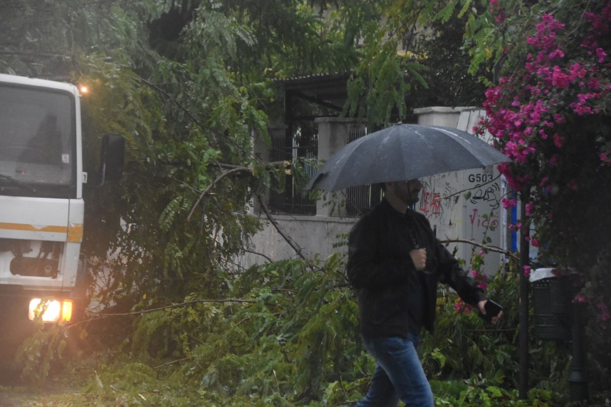 Καιρός: Που θα «χτυπήσει» η κακοκαιρία τις επόμενες ώρες [vid]