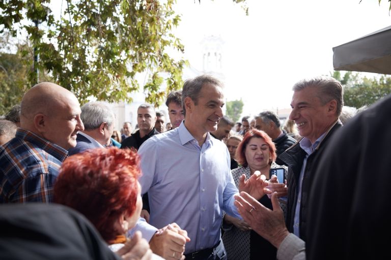 Μητσοτάκης στην Κερατέα: ”Δέσμευσή μας η βελτίωση της καθημερινότητας των πολιτών” [vid]