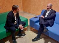 Androulakis meets with several officials on 1st day of PES Congress in Malaga