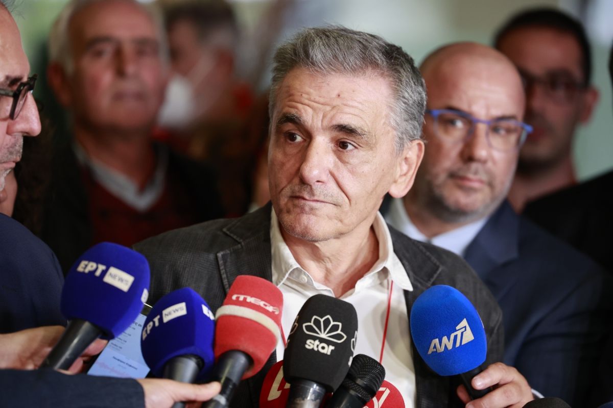 Τσακαλώτος: Εφικτή και επιθυμητή μια κοινή ΚΟ με τους 6+6