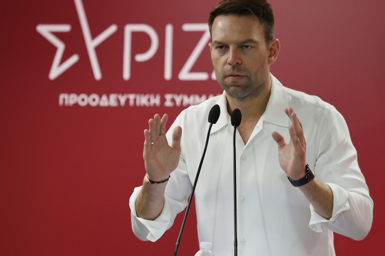 Κασσελάκης σε Τσακαλώτο-Πέρκα: Δώστε πίσω την έδρα σας [vid]