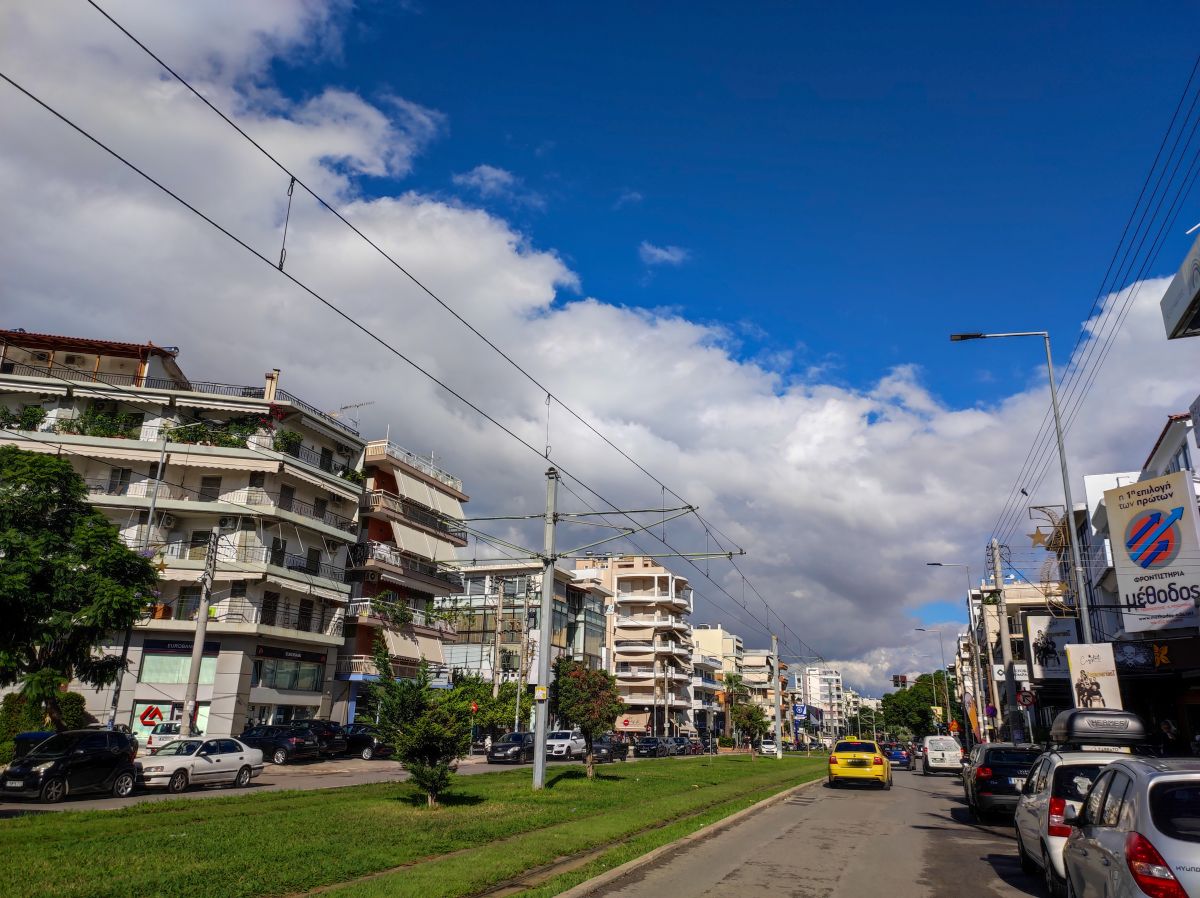 Καιρός: «Χειμώνας» το Σαββατοκύριακο – Από το βράδυ και τα βορειοδυτικά το ψυχρό μέτωπο