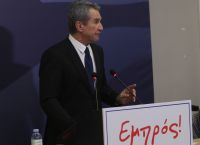 Λοβέρδος κατά Ανδρουλάκη για τις συνεργασίες: “Να πουν ονόματα, δεν αναφέρονται στους νεφελίμ”