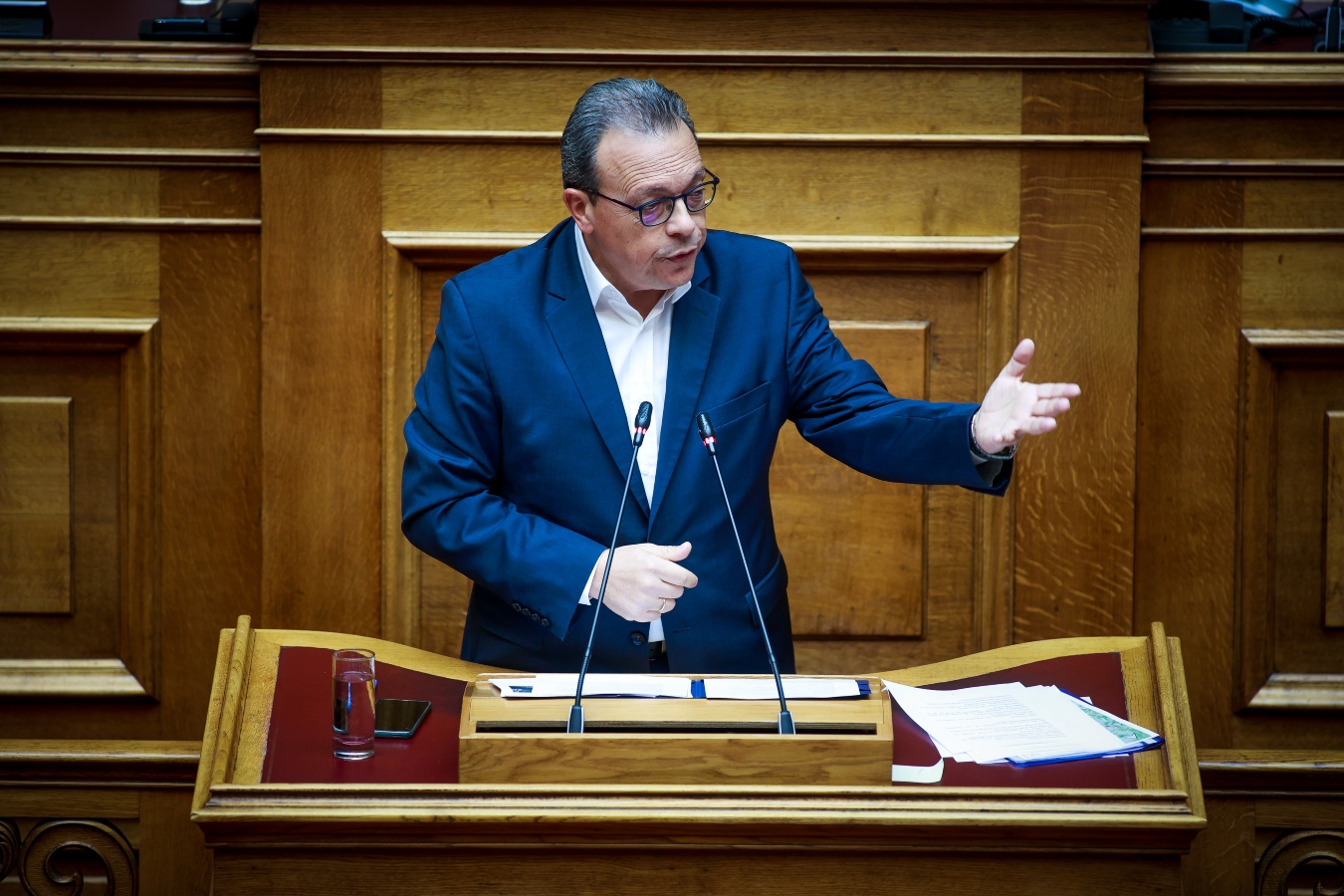 Φάμελλος: «Αφήσατε αθωράκιστη την χώρα απέναντι στην κλιματική αλλαγή»