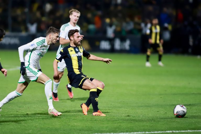 Άρης – Παναθηναϊκός,2-0: Μορόν και Μενέντες έδωσαν σπουδαία νίκη [vid]