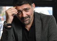 Ιατρόπουλος: «Παρέα κάνω μόνο με νέα παιδιά… δεν μιλάνε για πίεση & προστάτη»