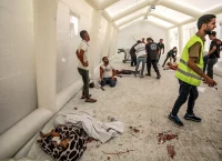 Έφοδος του ισραηλινού στρατού στο νοσοκομείο Αλ Σίφα – Τεθωρακισμένα μπήκαν στο συγκρότημα