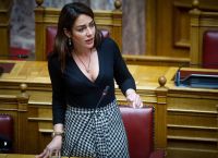 Μιχαηλίδου για ψηφιακή κάρτα εργασίας: Ζητούμενο η αγορά εργασίας να λειτουργεί με ίδιους κανόνες για όλους