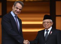 Mitsotakis meets Indonesian Vice-President; mutual will to strengthen bilateral relations