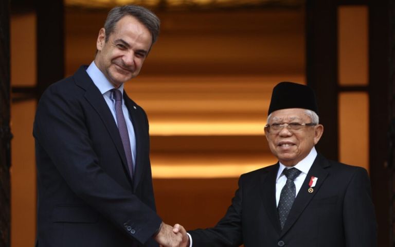 Mitsotakis meets Indonesian Vice-President; mutual will to strengthen bilateral relations