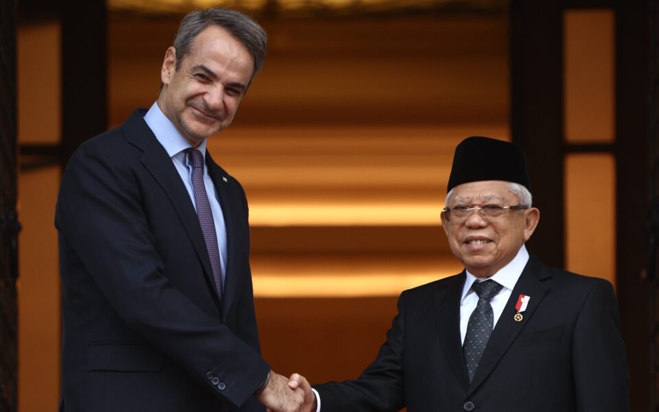 Mitsotakis meets Indonesian Vice-President; mutual will to strengthen bilateral relations