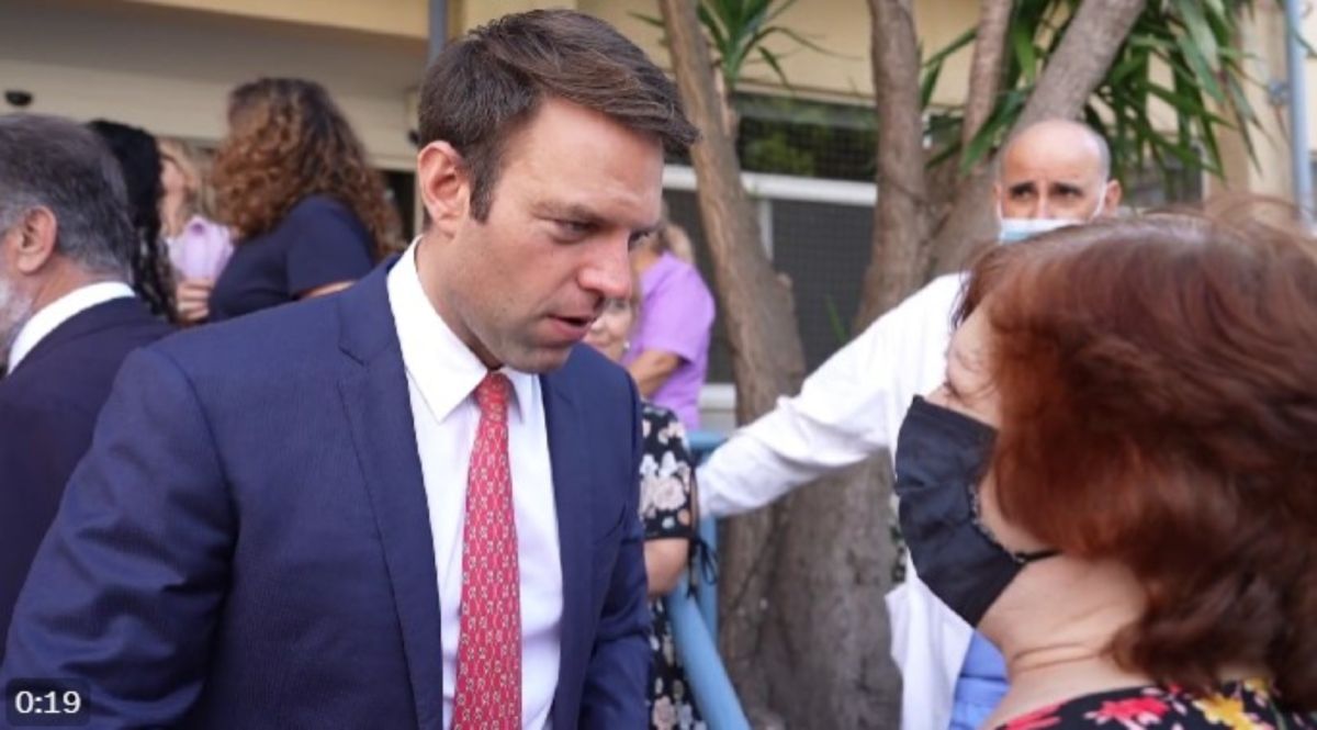 “Μη με παρεξηγήσεις, είσαι Αριστερός;”: Επική ατάκα πολίτη στον Στέφανο Κασσελάκη”