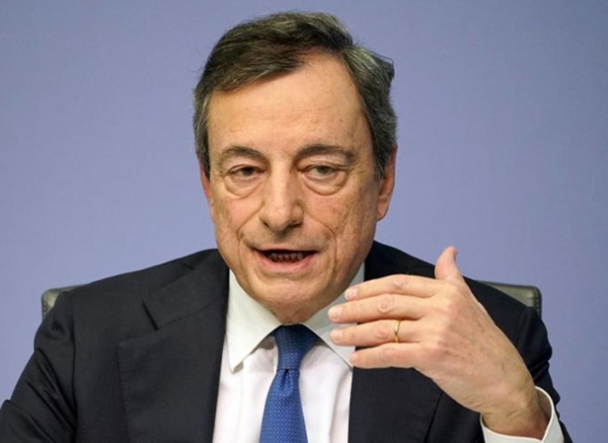 Ντράγκι: «Αναγκαία η έκφραση ενιαίας εξωτερικής και αμυντικής πολιτικής της Ε.Ε.»