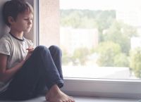 Το άγχος στα πρώτα χρόνια ζωής των παιδιών άλλαξε το επίπεδο ενεργοποίησης γονιδίων στον εγκέφαλο Το άγχος στα πρώτα χρόνια ζωής των παιδιών άλλαξε το επίπεδο ενεργοποίησης γονιδίων στον εγκέφαλο
