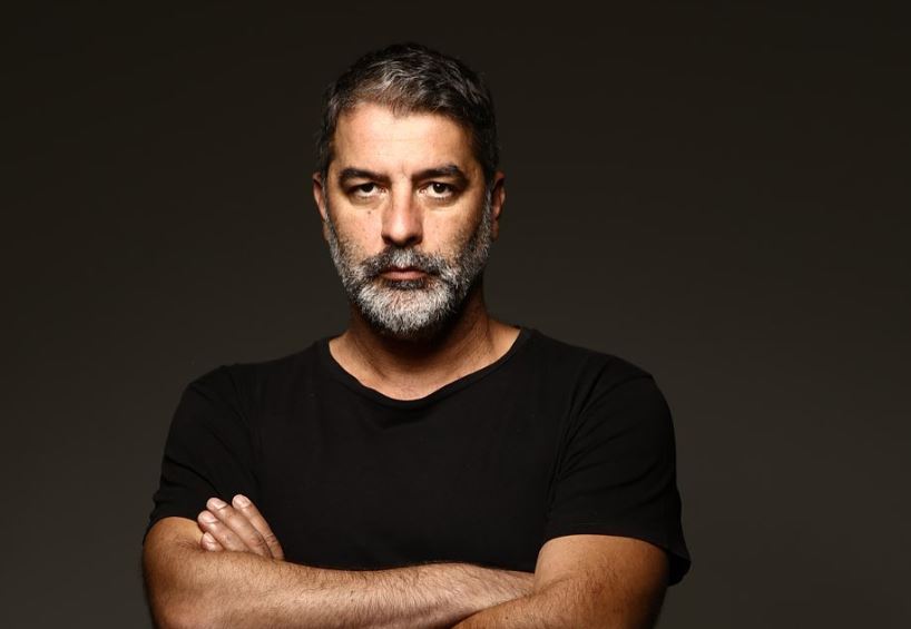 Βασίλης Μπισμπίκης: Πώς ήταν ο αγαπημένος ηθοποιός 15χρόνια πριν