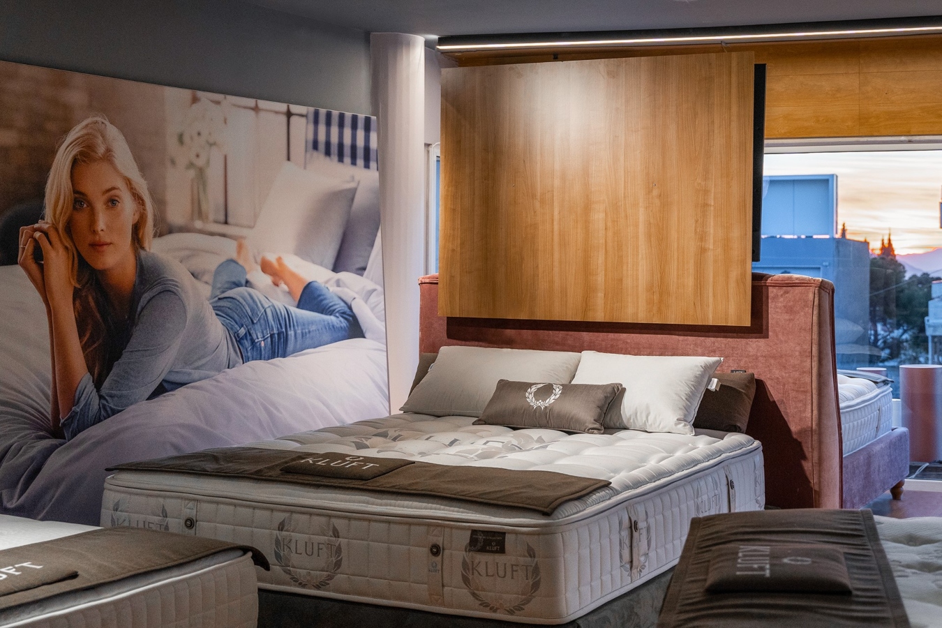 Villa Luxury Beds