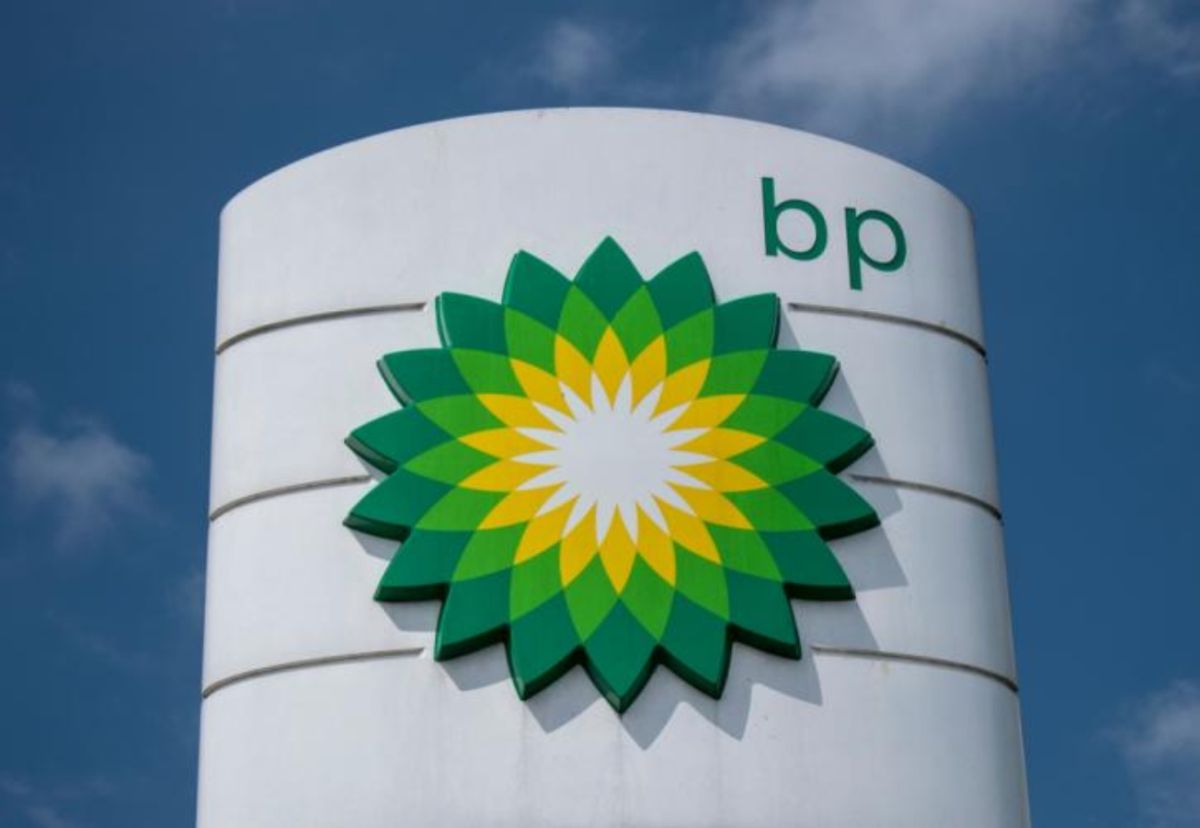 BP: Αναζητά συνεργασίες για να ξεπεράσει την «καταιγίδα» των ΑΠΕ