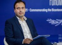 Papastergiou: Greek state services fully digitized by 2027