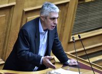 Γιώργος Τσίπρας για ομόφυλα ζευγάρια: Προβληματίζομαι για την παρένθετη κύηση