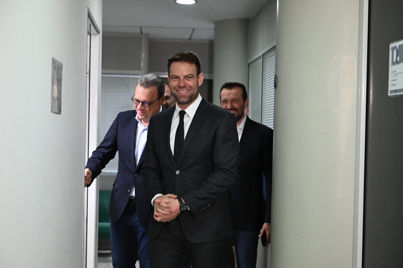 Κασσελάκης: Η αιτία της ακρίβειας σχετίζεται με την κυβερνητική πολιτική [vid]