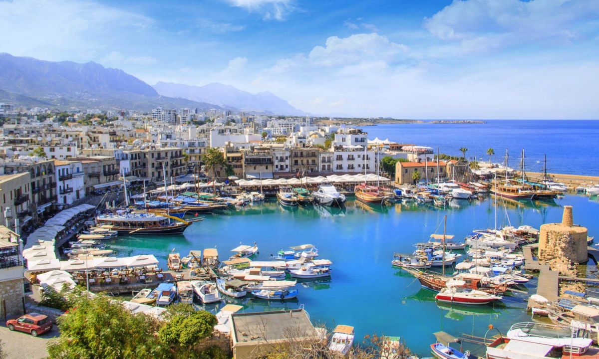 Στο «στόχαστρο» η Κύπρος για τους ολιγάρχες