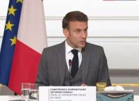 Ο Μακρόν ετοιμάζει ανασχηματισμό και νέο πρωθυπουργό