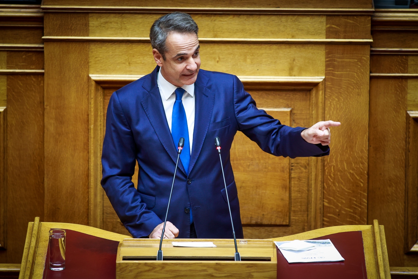 Μητσοτάκης προς ΣΥΡΙΖΑ: Κινδυνεύετε να γίνετε κόμμα Black Friday [vid]