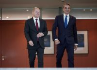 Σολτς στον Μητσοτάκη: Βρίσκεται σε εξαιρετική πορεία η ελληνική οικονομία [vid]