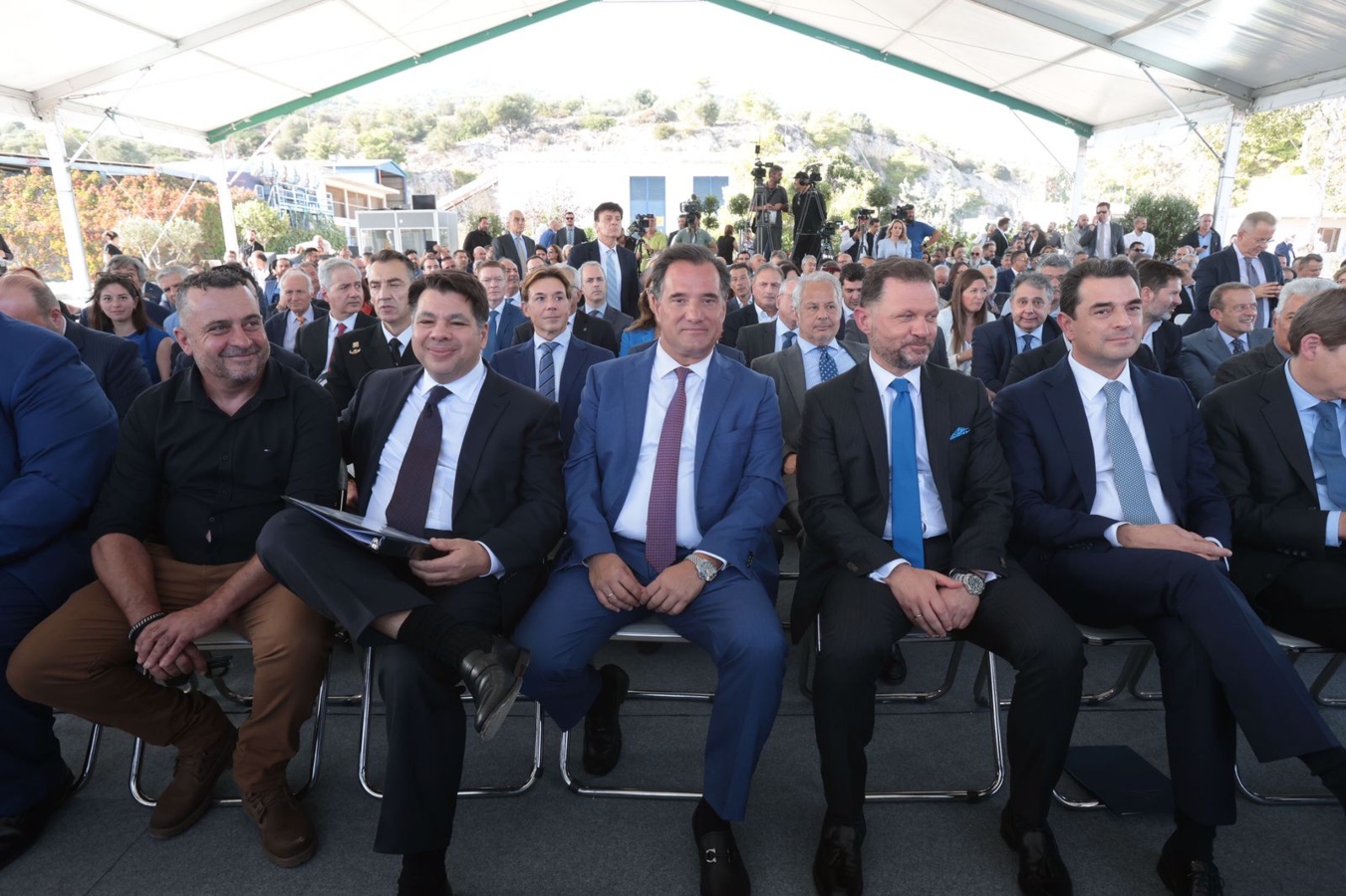 Ναυπηγεία Ελευσίνας: Υπεγράφη Συμφωνία Χρηματοδότησης μεταξύ DFC και ΟΝΕΧ-«Πράσινο φως» για παροχή 125 εκατ.